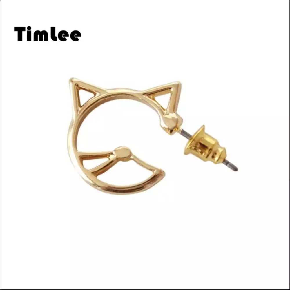 Cute Kitty Cat Face Earrings Gold - Picture 3 of 5